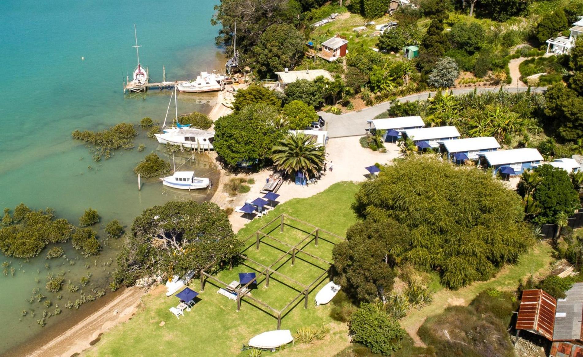 Boatsheds On The Bay, Waiheke Island Daire Ostend Dış mekan fotoğraf